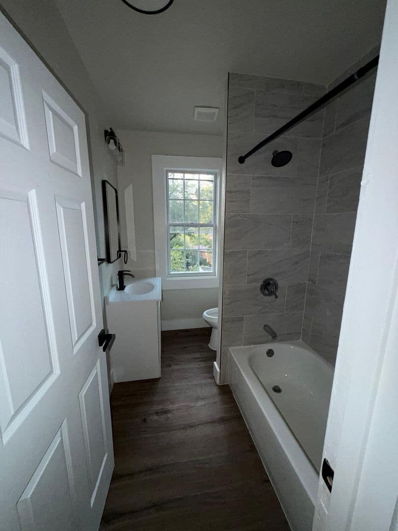 Pittsburgh House: 56 Woessner Ave