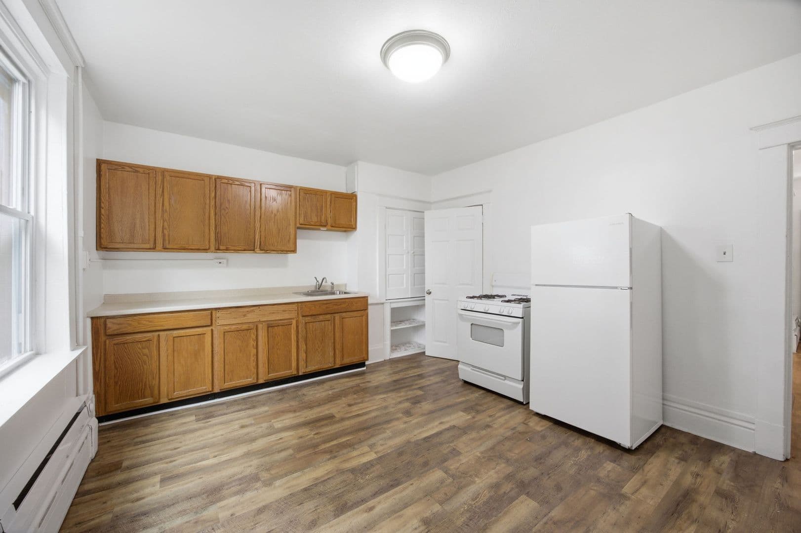 PITTSBURGH Apartment: 217 - 225 Luray St