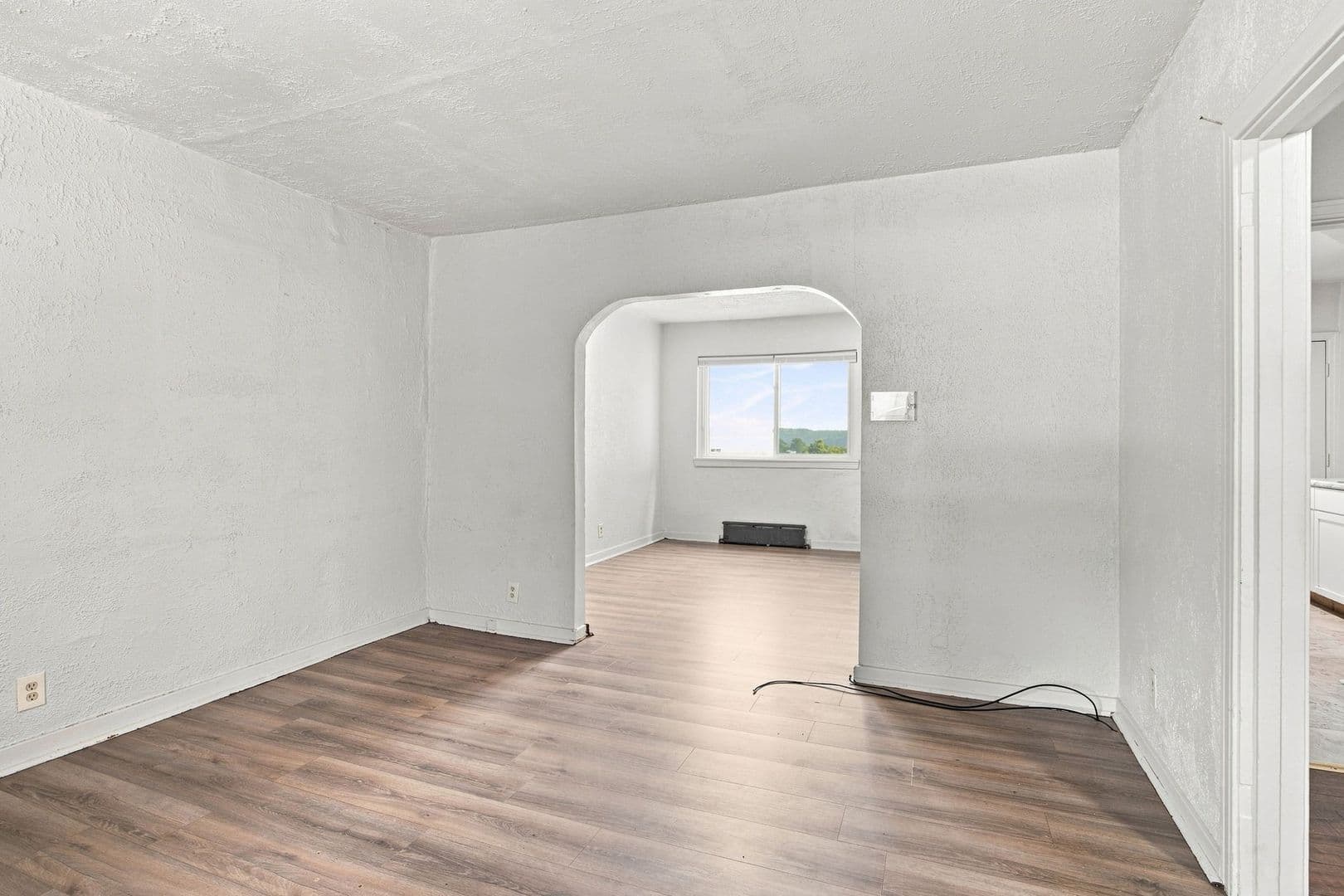 Mckeesport Apartment: 2937-2939 Freeland St