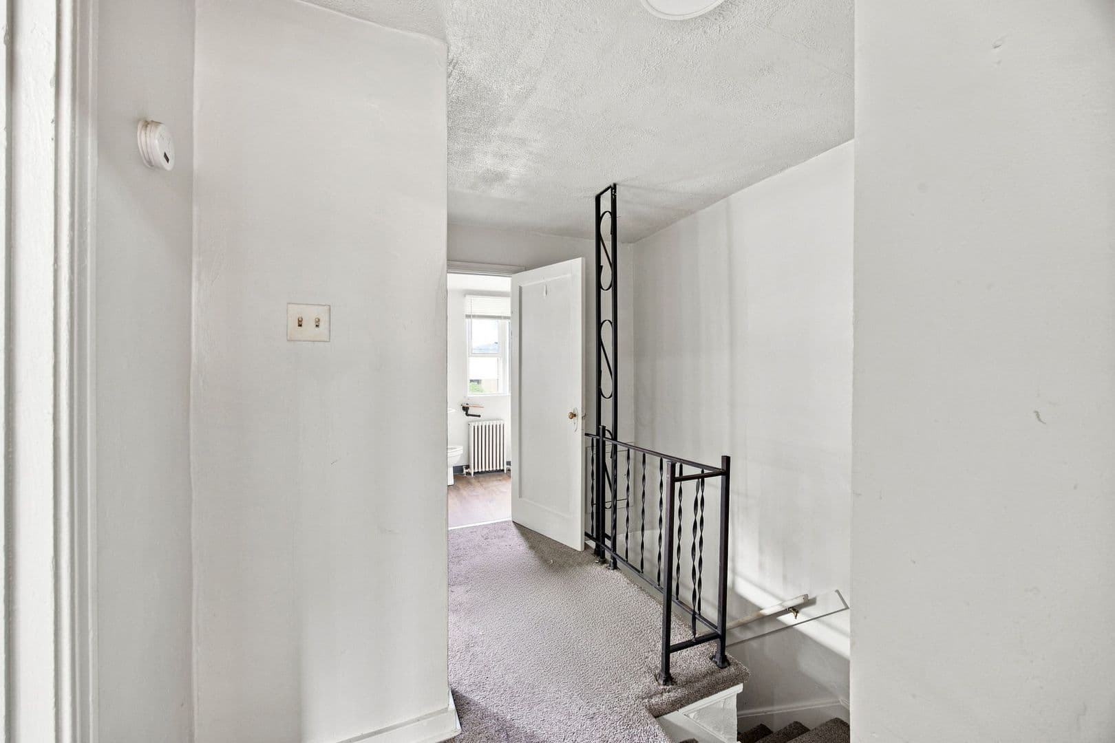 Mckeesport Apartment: 2937-2939 Freeland St