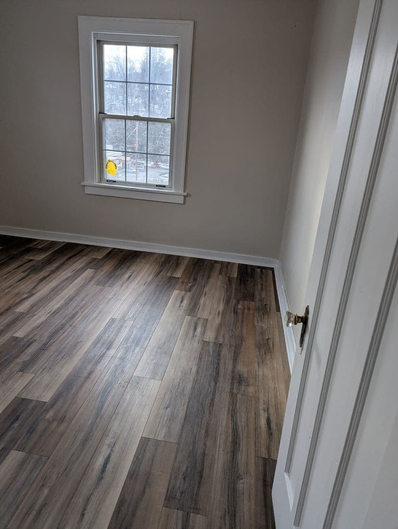 Pittsburgh Apartment: 531 Halsey Ave.