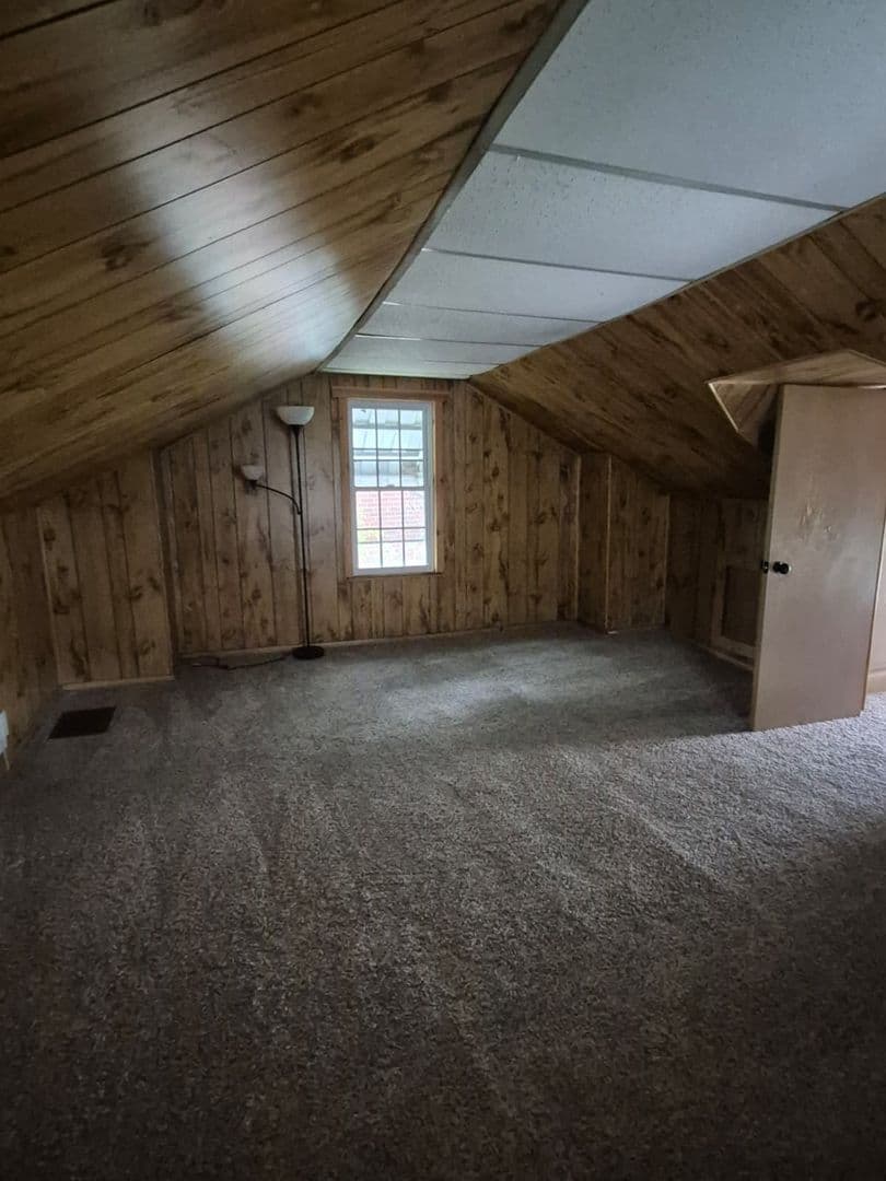 Pittsburgh House: 1701 Leolyn St