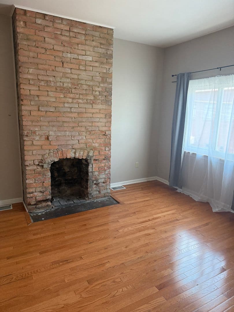 Pittsburgh Townhome: 137 S 15th Street