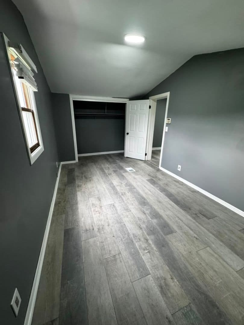 Munhall House: 1717 Martha Street