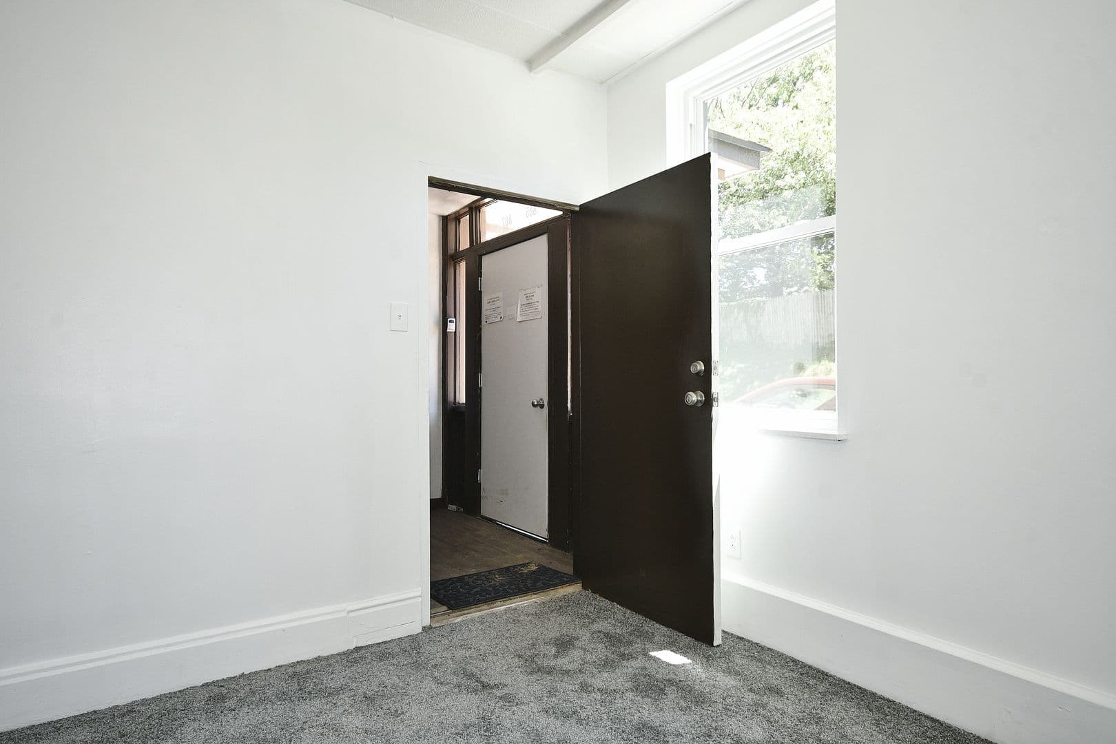Pittsburgh Apartment: 805-807 Bayonne Ave