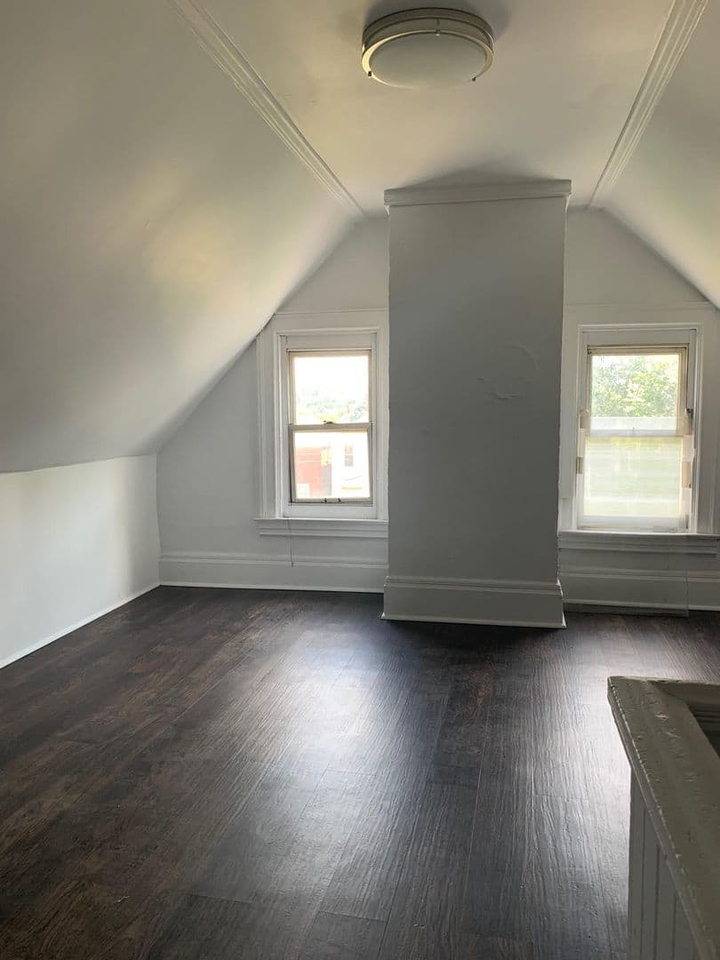 Pittsburgh Apartment: 7330 Denniston Ave