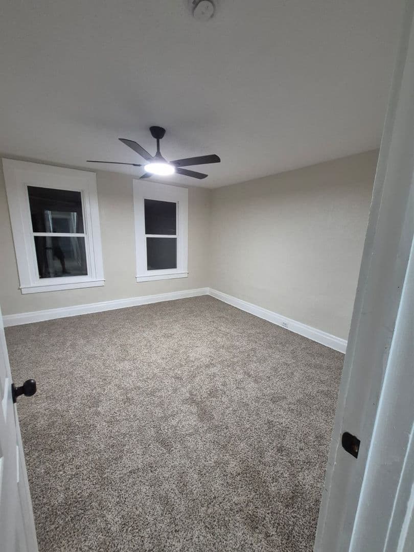 Pittsburgh House: 519 Kilbourne St