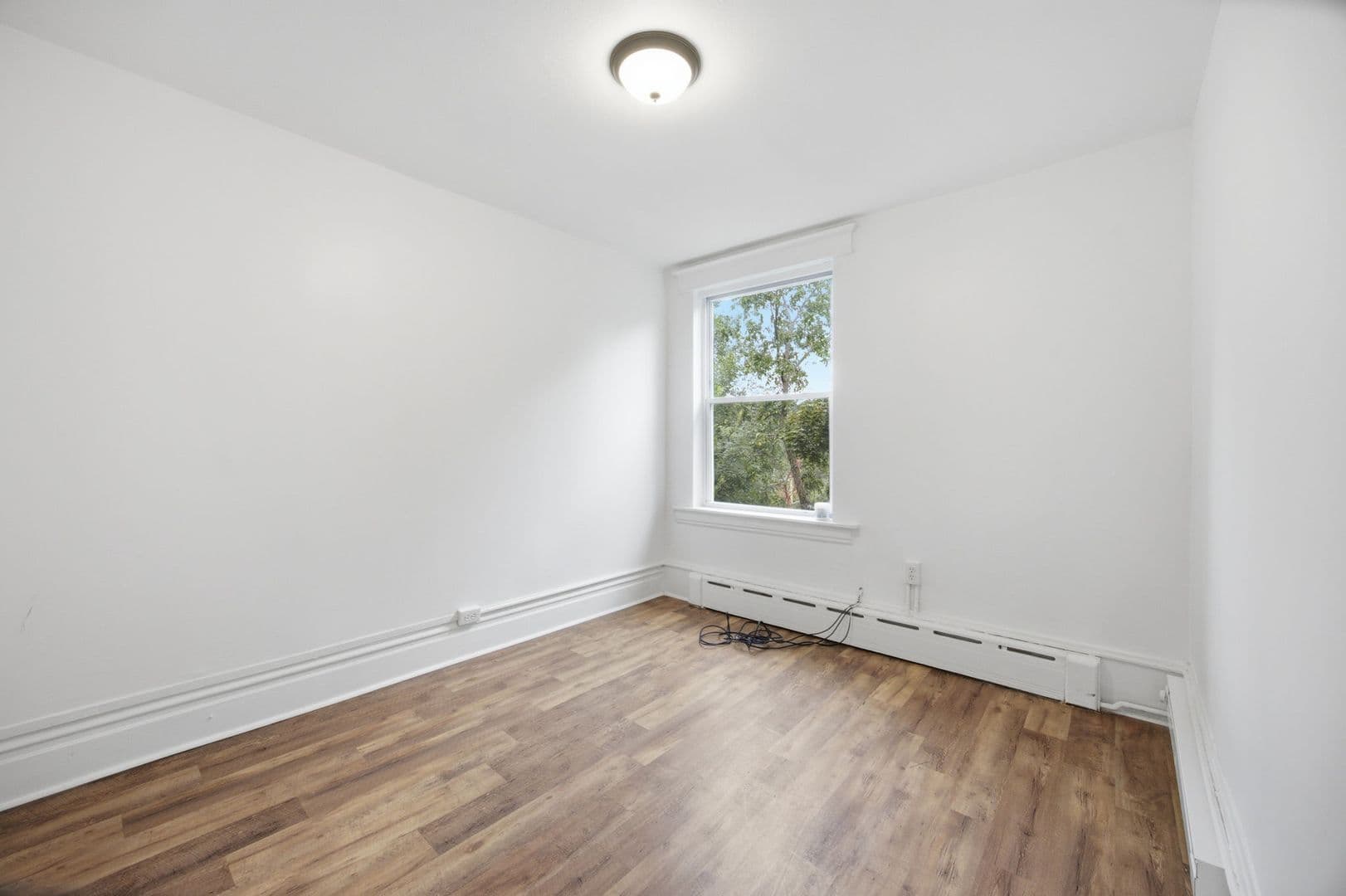 PITTSBURGH Apartment: 217 - 225 Luray St