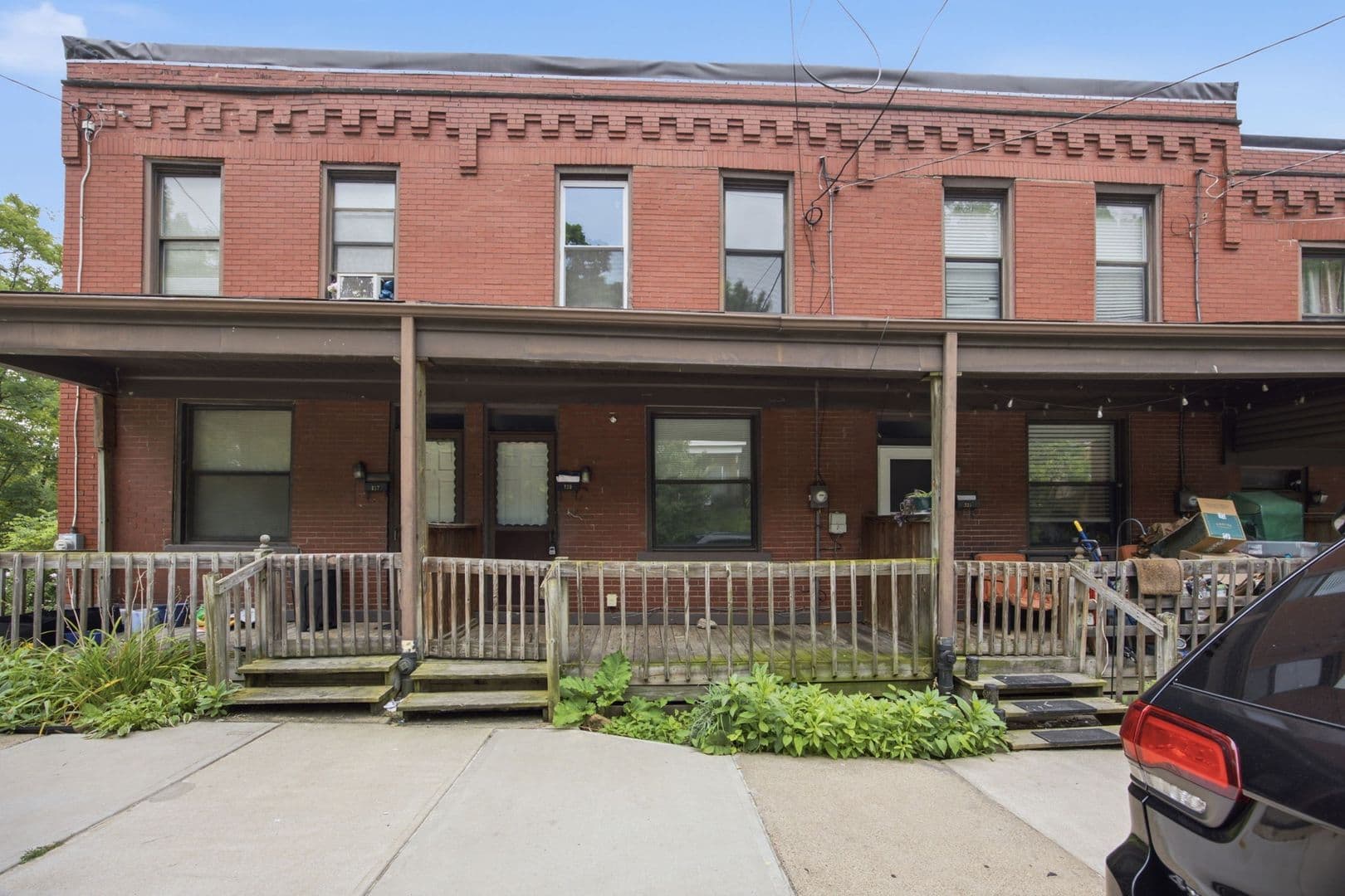 PITTSBURGH Apartment: 217 - 225 Luray St