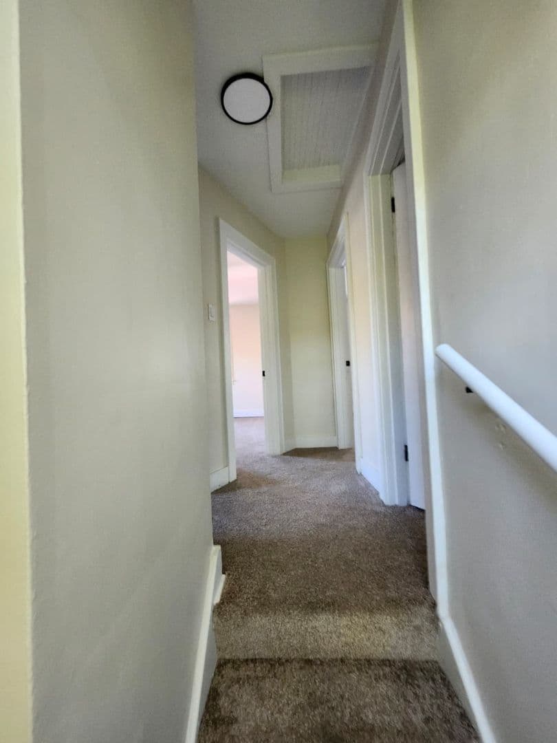 Pittsburgh House: 2731 Merwyn Ave