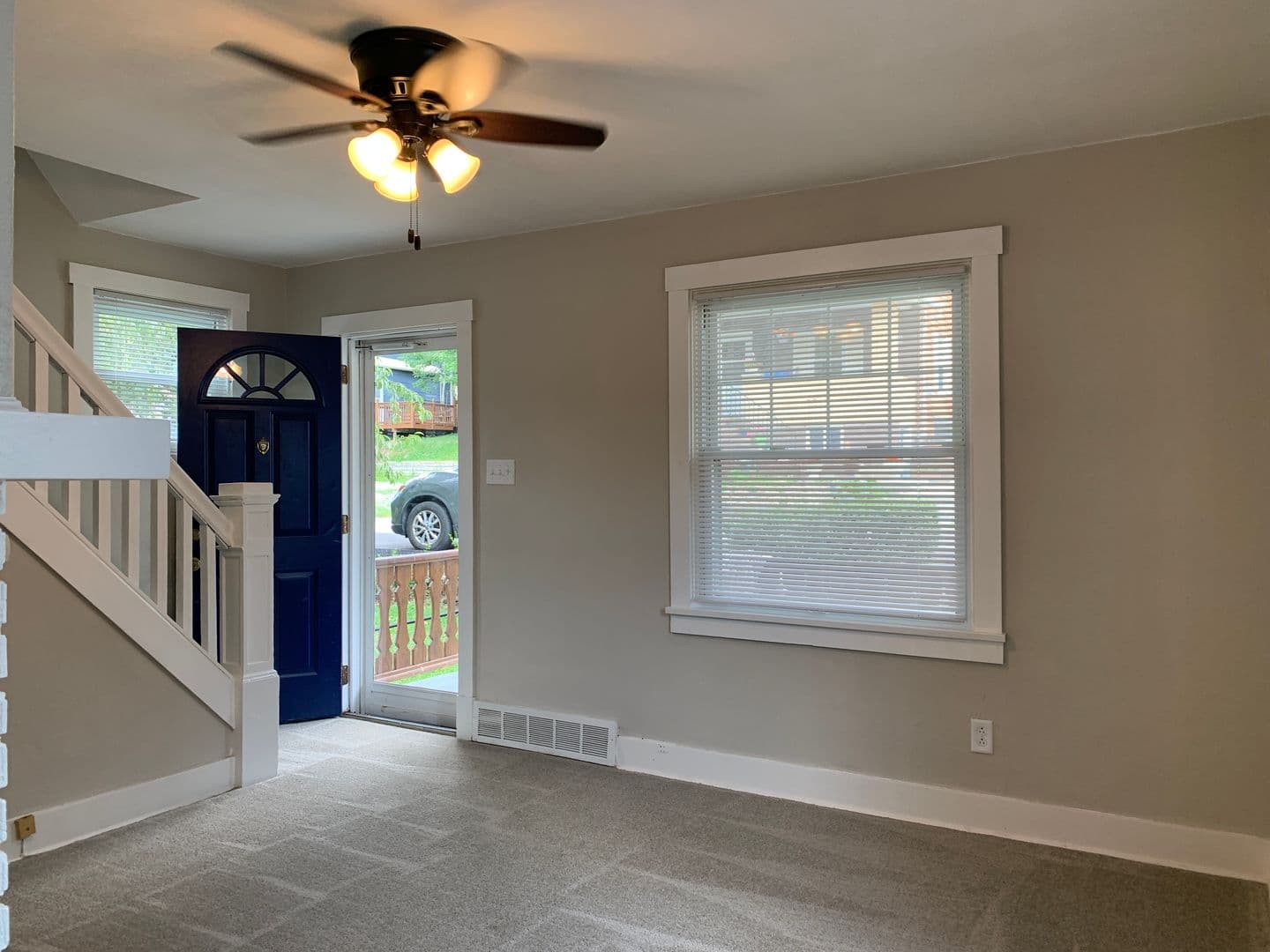 Pittsburgh House: 344 Clarence Street