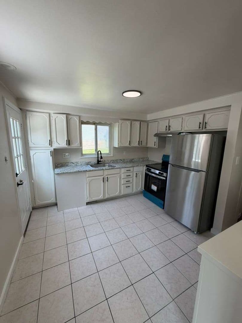 Pittsburgh House: 62 Highland View St