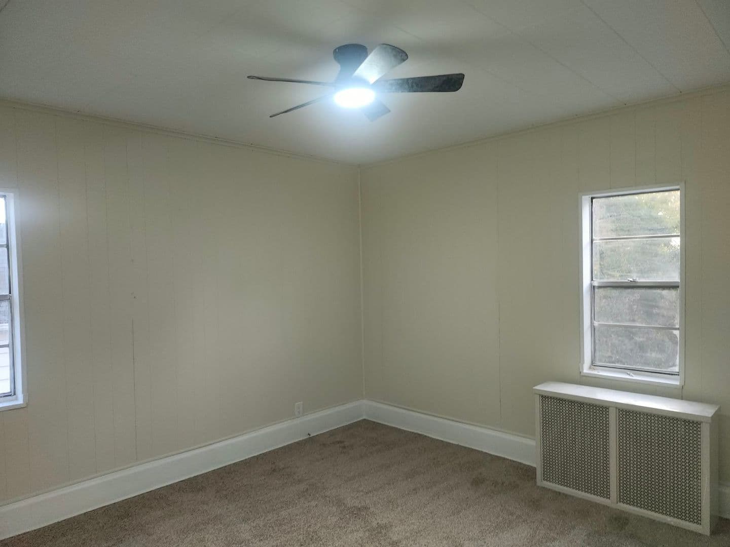 Pittsburgh House: 1407 Superior St