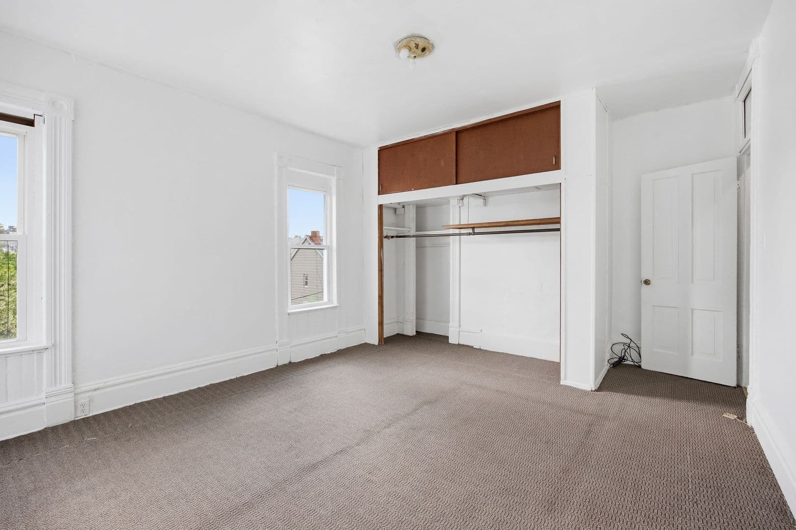 Pittsburgh House: 616 Lillian Street