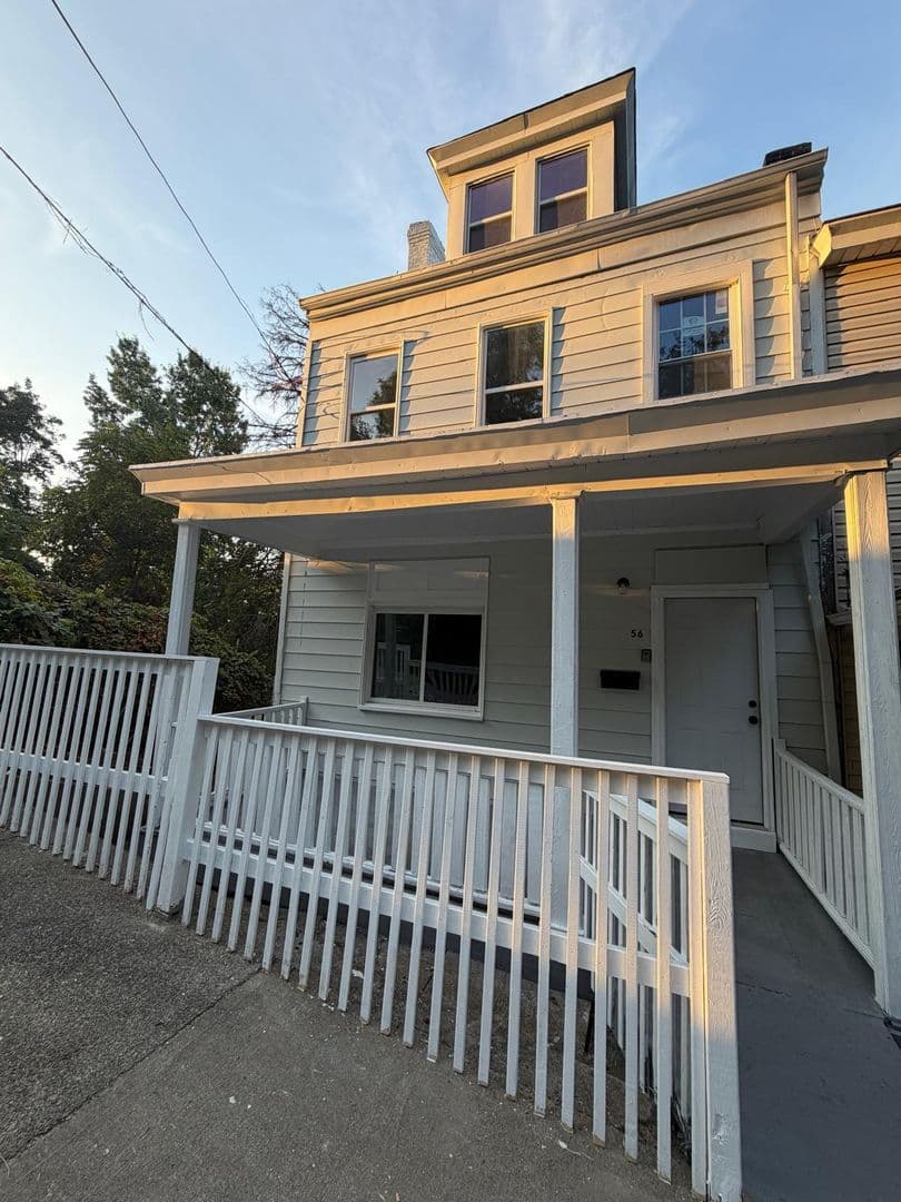 Pittsburgh House: 56 Woessner Ave
