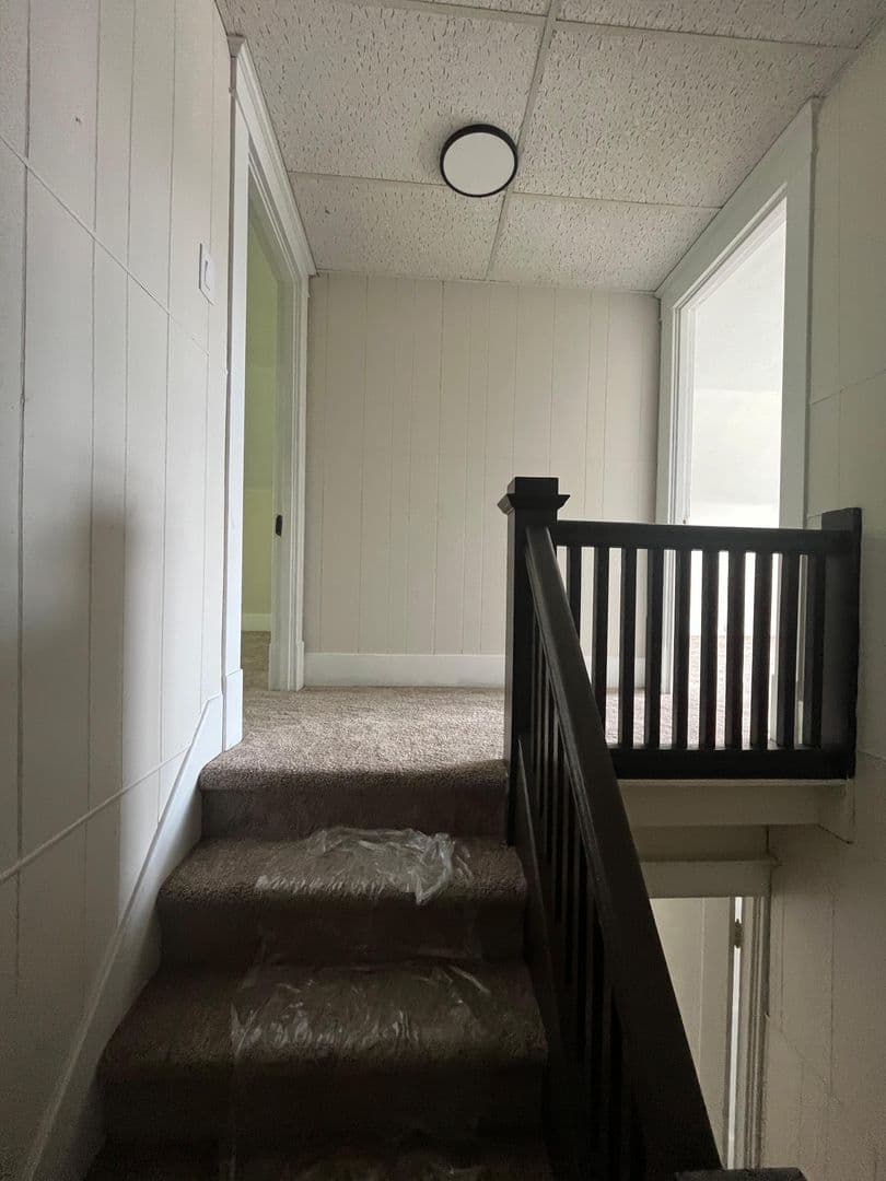 Arnold House: 1714 Victoria Avenue