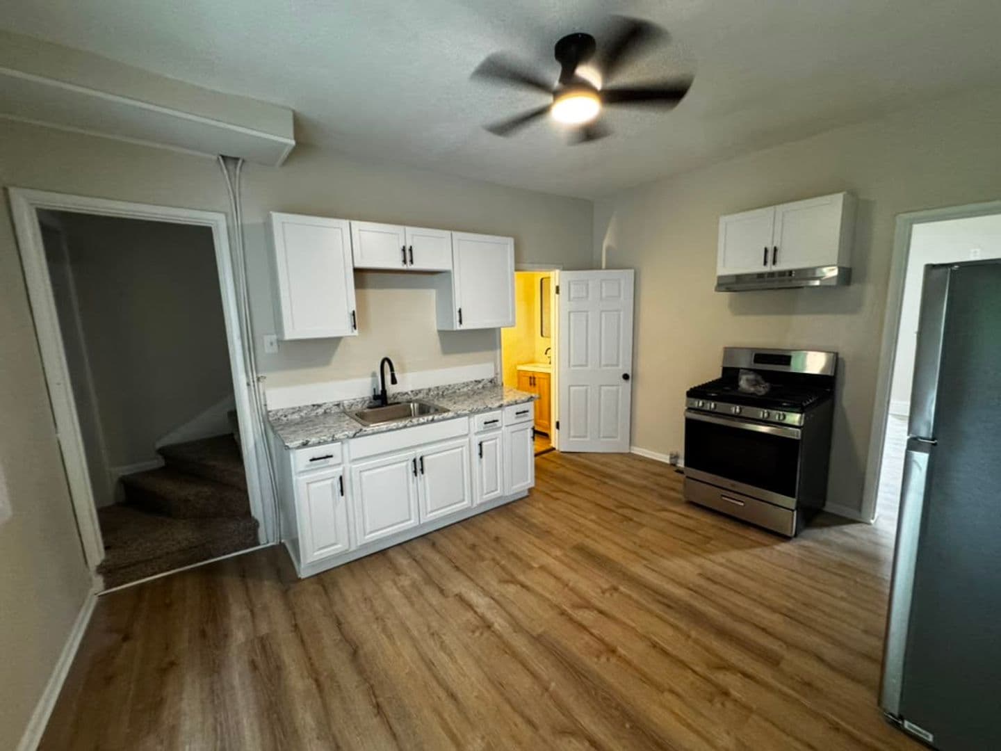 McKees Rocks House: 606 Federal St