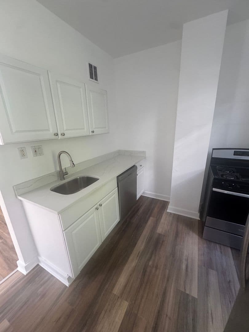 Pittsburgh Apartment: 5132–5134 Keystone St
