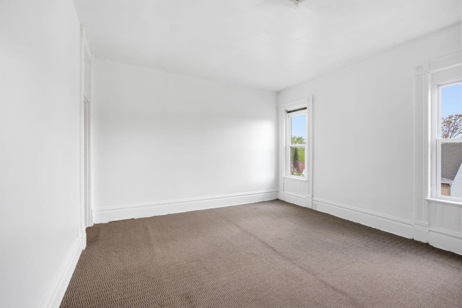 Pittsburgh House: 616 Lillian Street
