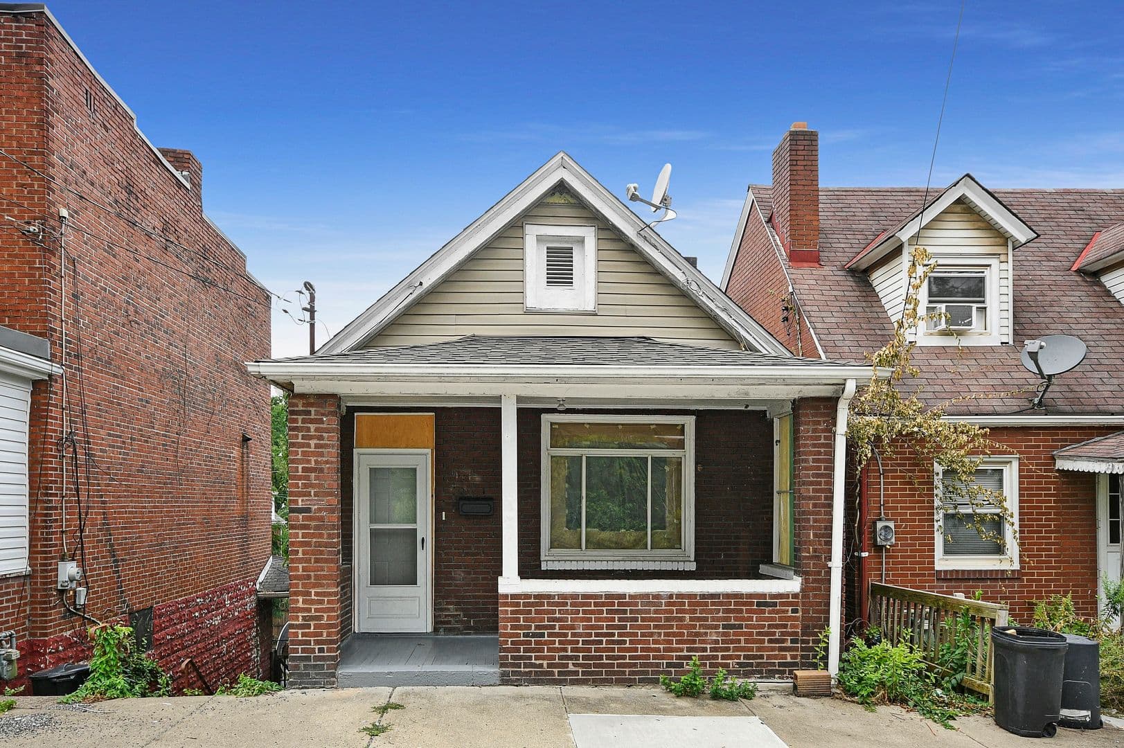Rankin House: 303 North Holland Ave