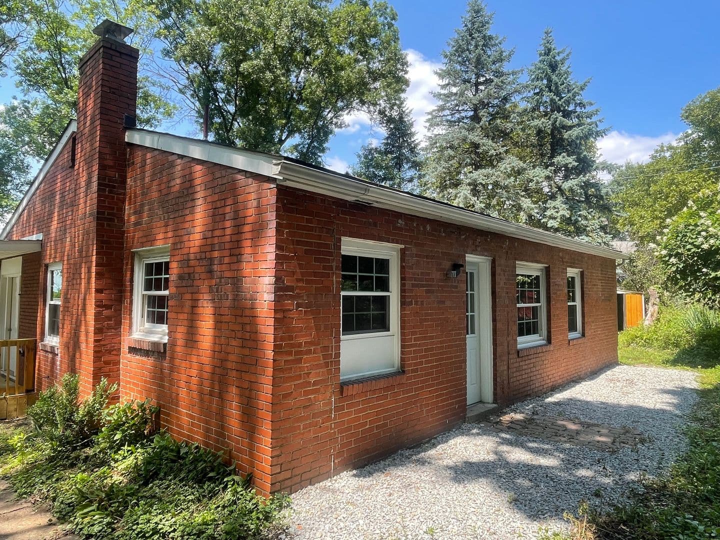 Pittsburgh House: 1016 Weber Street