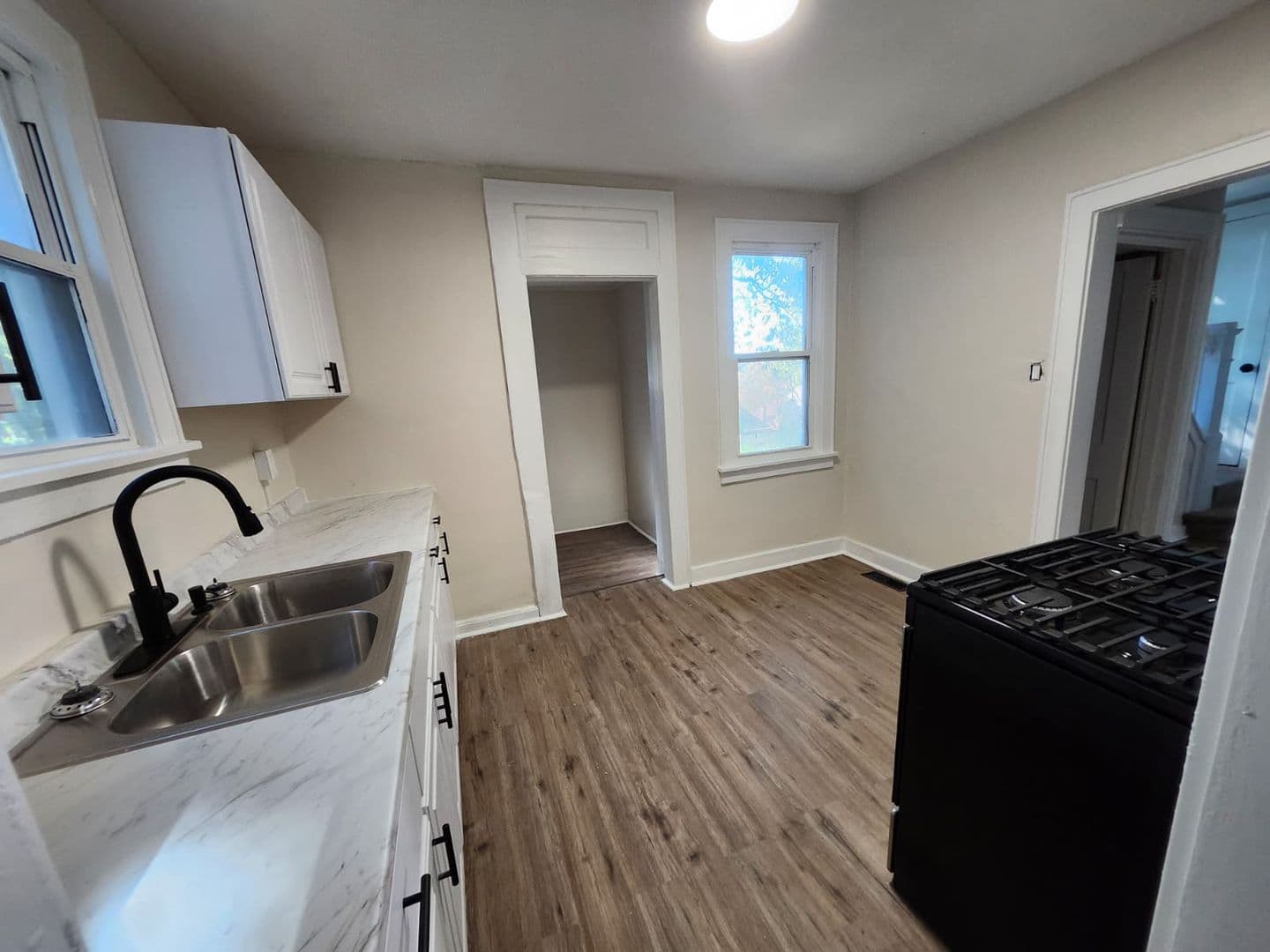 Pittsburgh House: 2731 Merwyn Ave