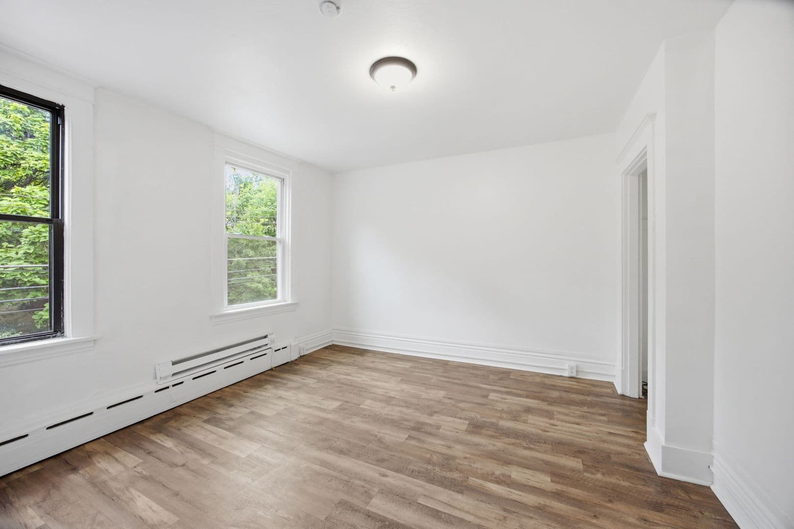 PITTSBURGH Apartment: 217 - 225 Luray St