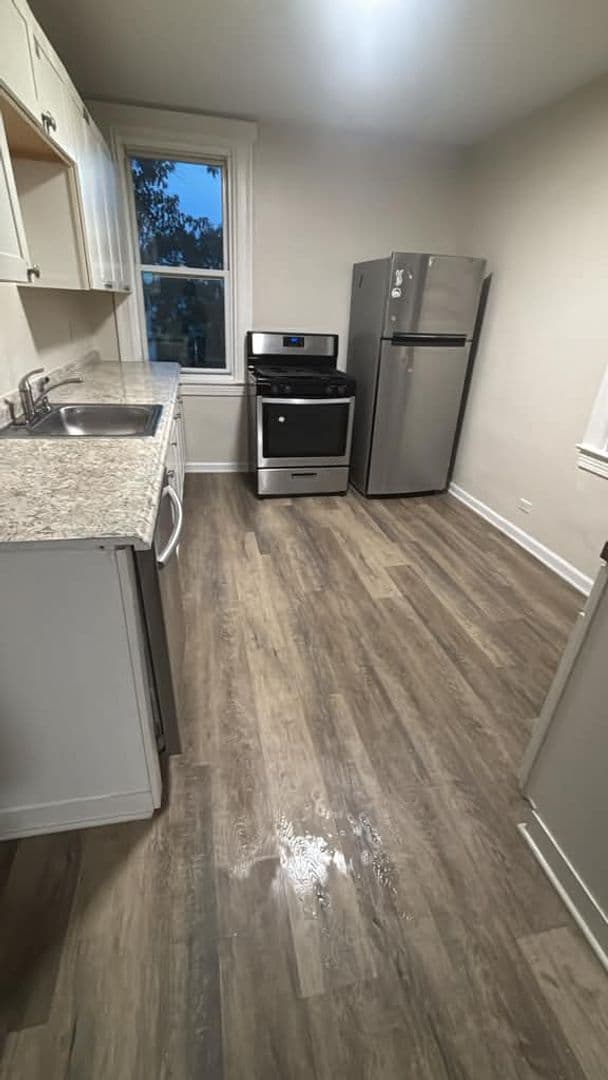 Pittsburgh Apartment: 519 Margaret St
