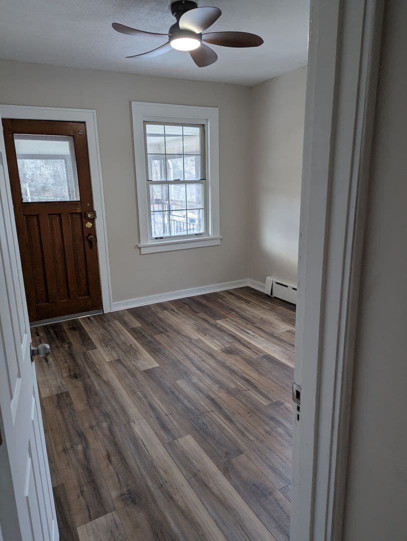 Pittsburgh Apartment: 531 Halsey Ave.