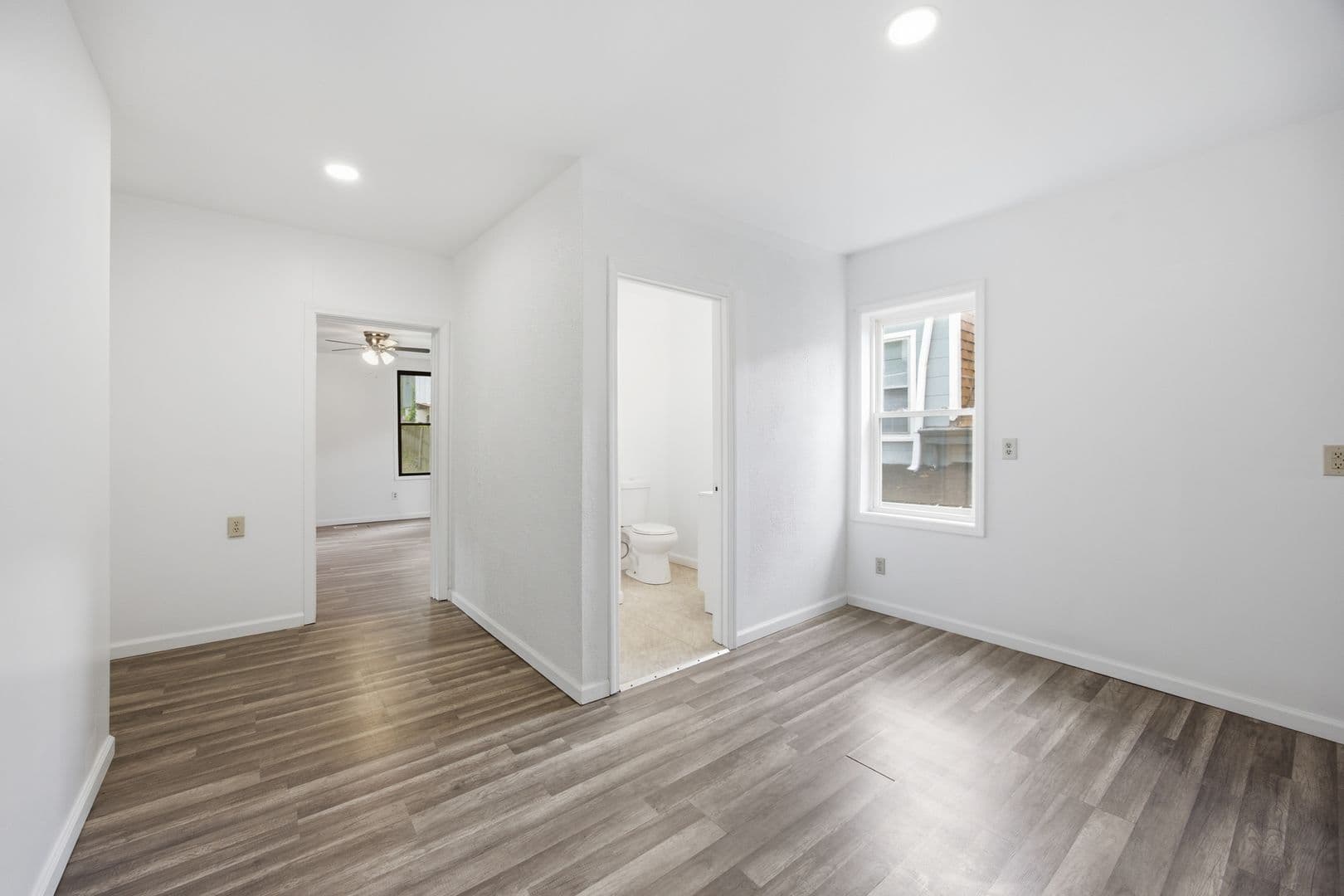 Pittsburgh Apartment: 2822 Salisbury Street