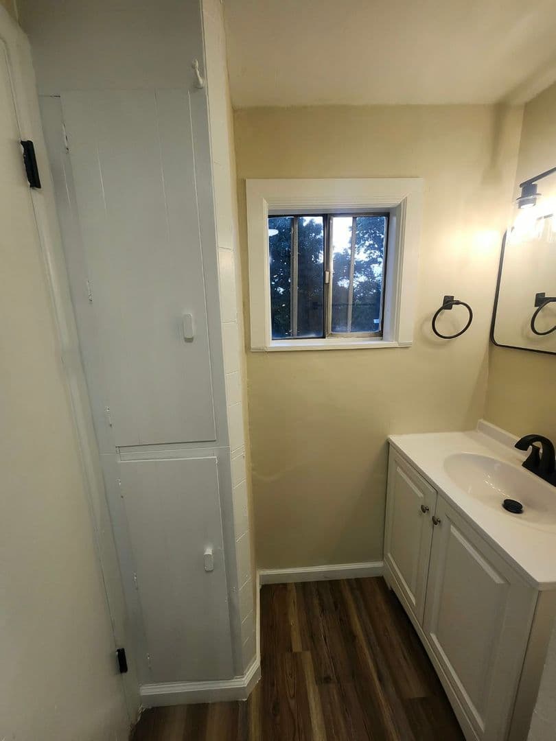 Pittsburgh House: 1407 Superior St