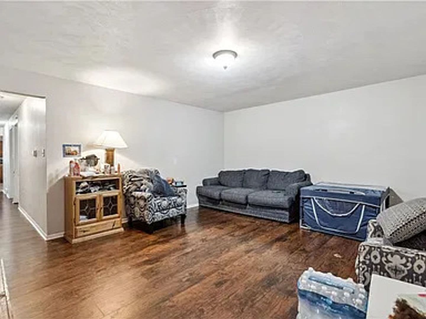 MC KEES ROCKS Apartment: 103 Ella St