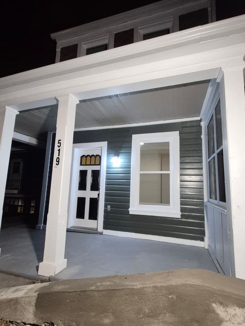 Pittsburgh House: 519 Kilbourne St