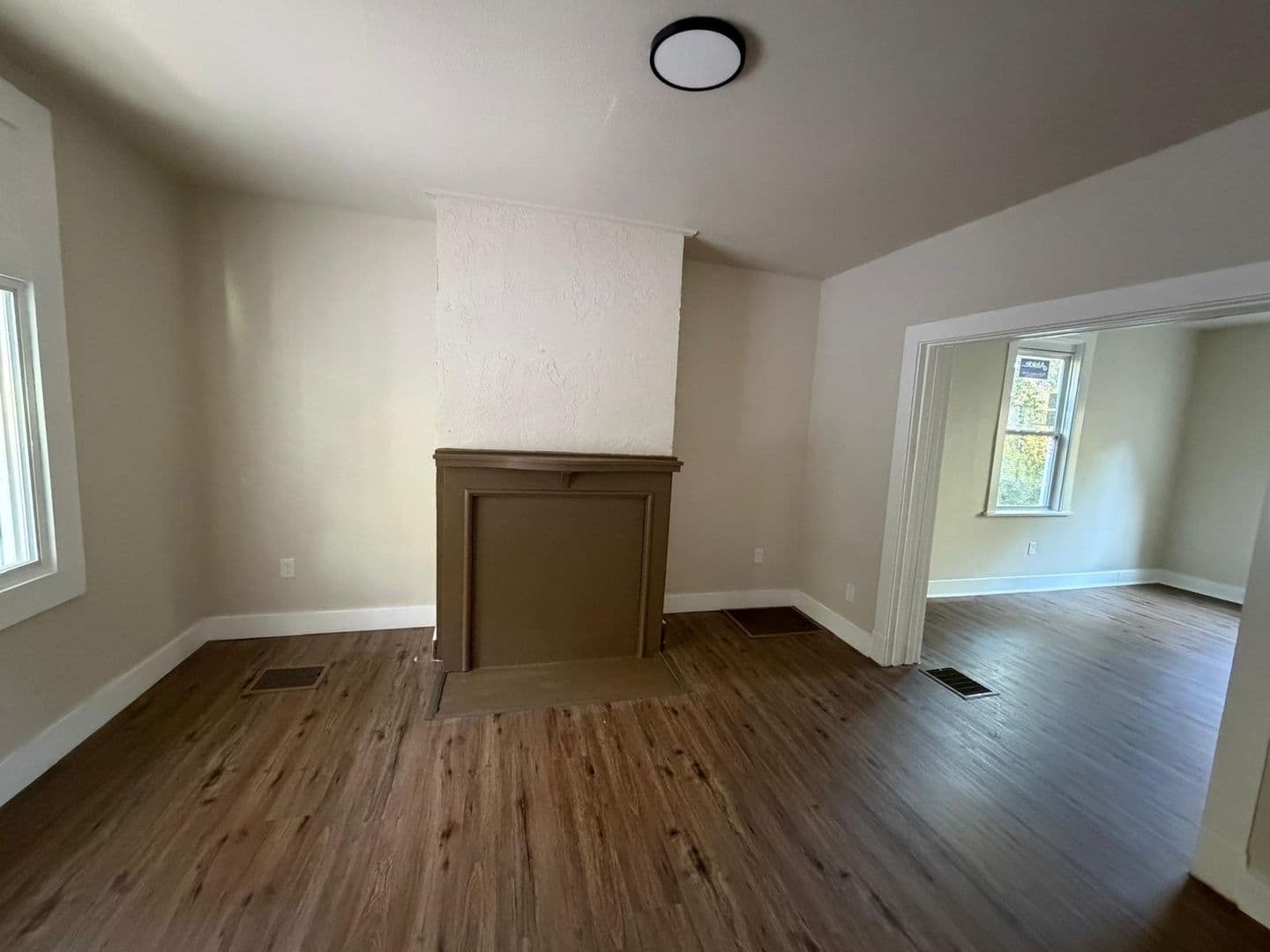 Pittsburgh House: 56 Woessner Ave