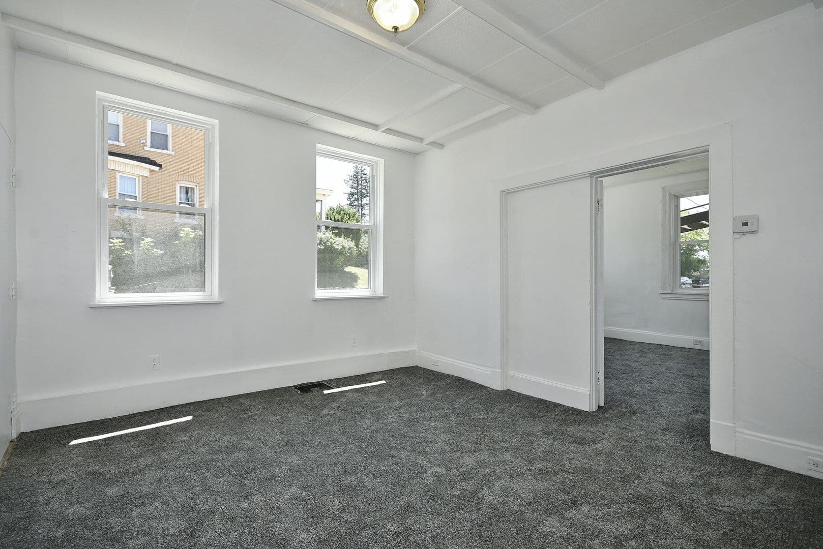 Pittsburgh Apartment: 805-807 Bayonne Ave