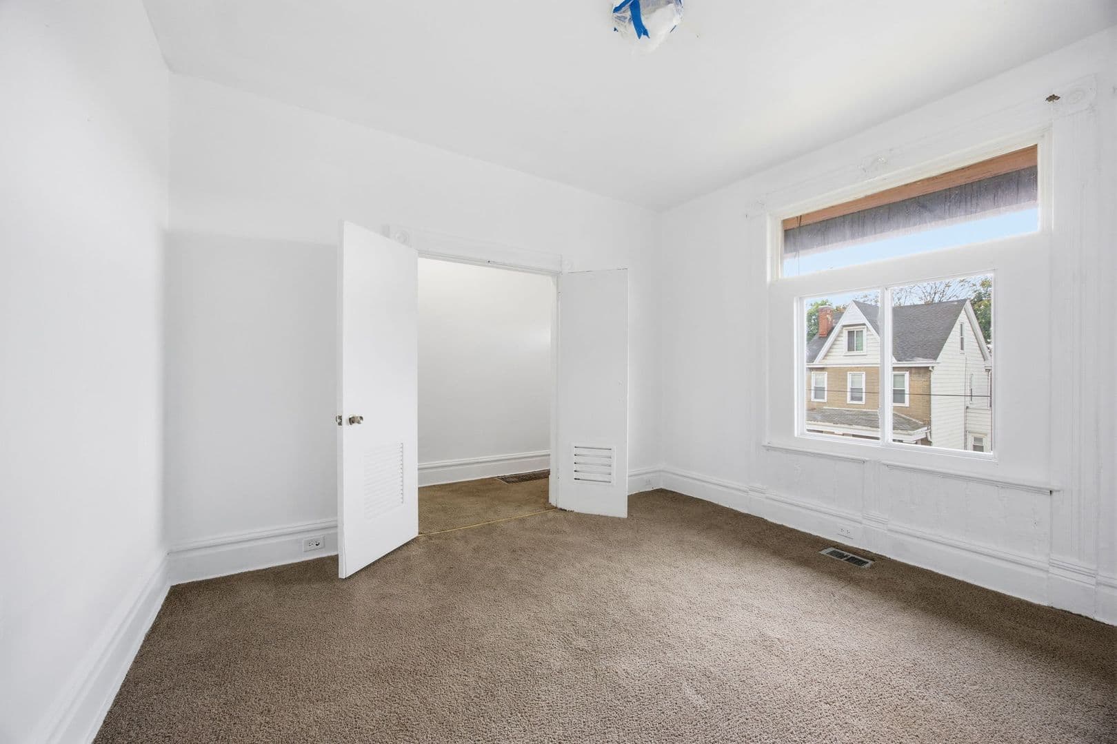 Pittsburgh House: 616 Lillian Street