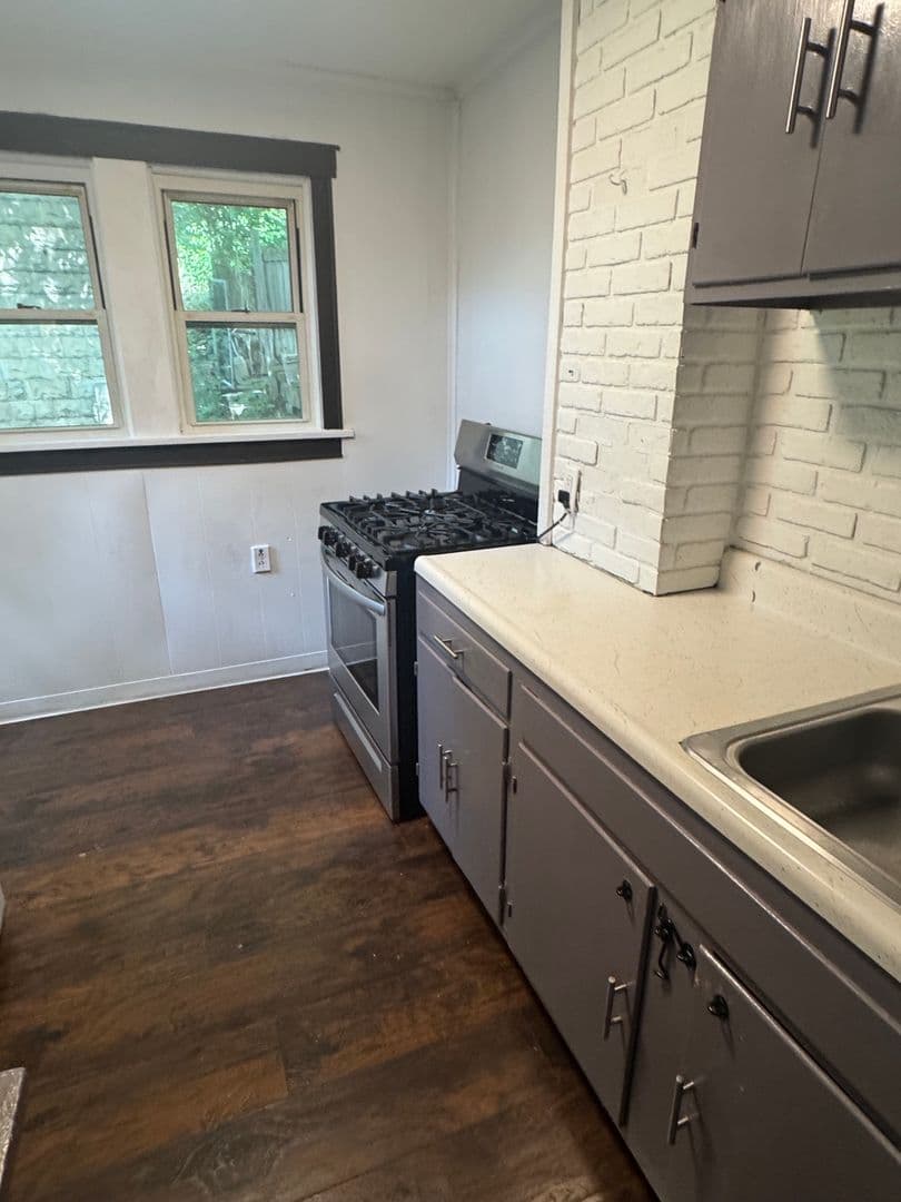 Pittsburgh Apartment: 1825-1831 Morningside Ave.