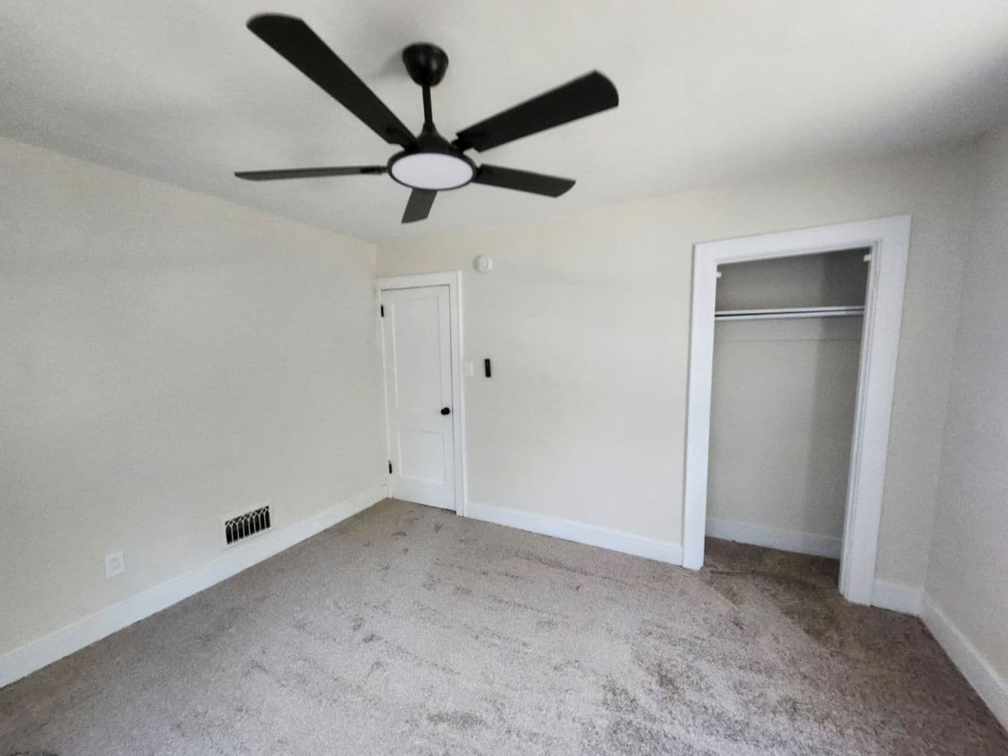 Pittsburgh House: 2731 Merwyn Ave
