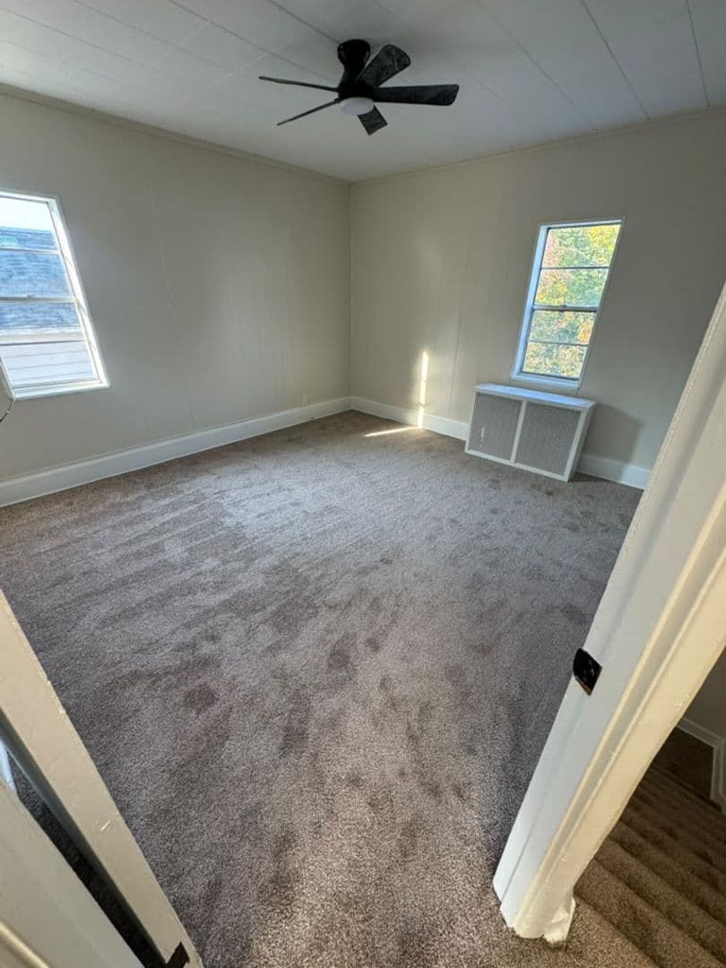Pittsburgh House: 1407 Superior St