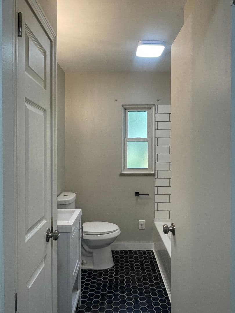 Pittsburgh House: 1016 Weber Street