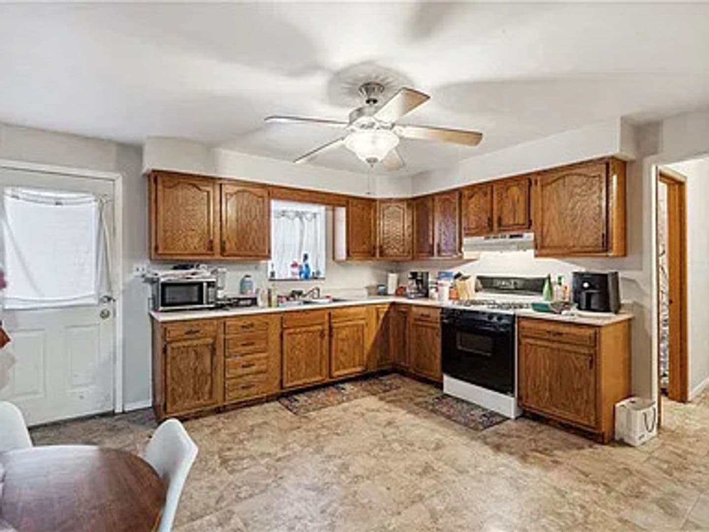 MC KEES ROCKS Apartment: 103 Ella St