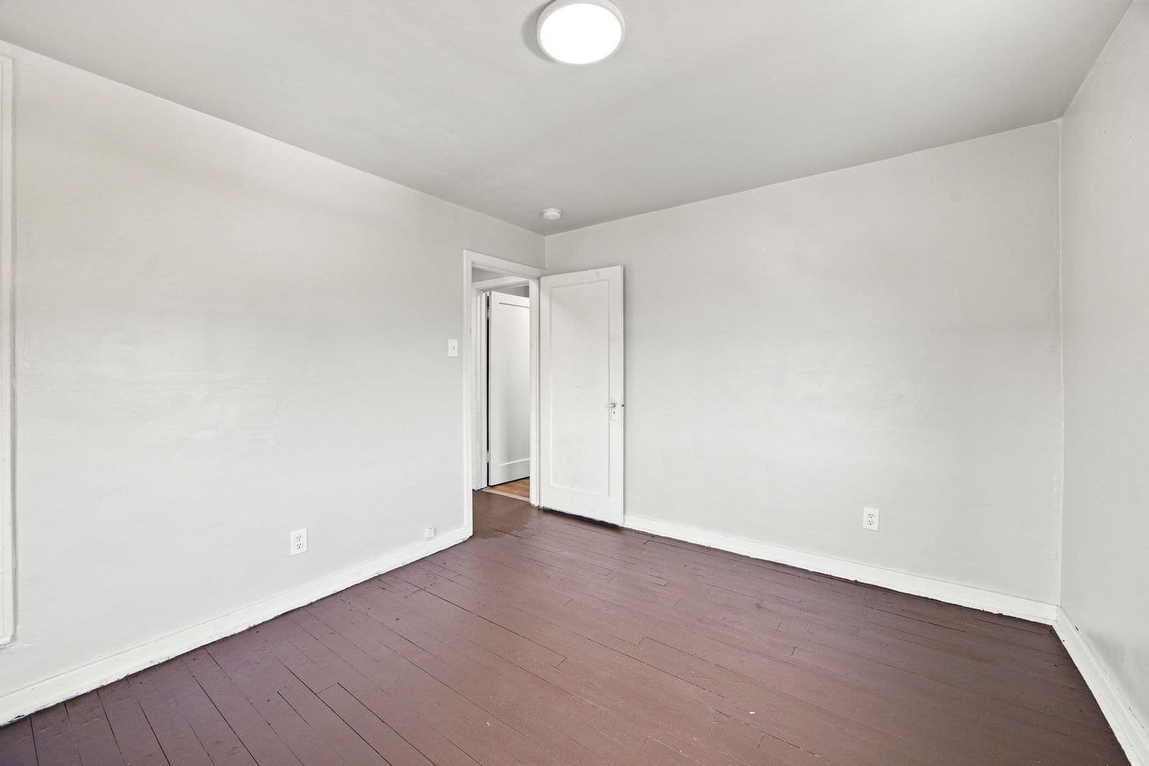 Mckeesport Apartment: 2937-2939 Freeland St