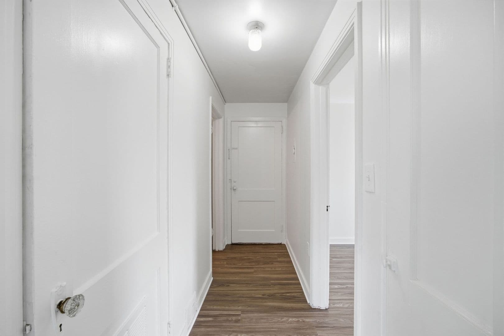 South Park Township Apartment: 6535-6537 Library Road