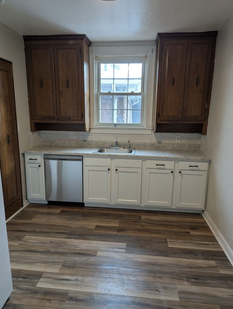 Pittsburgh Apartment: 531 Halsey Ave.