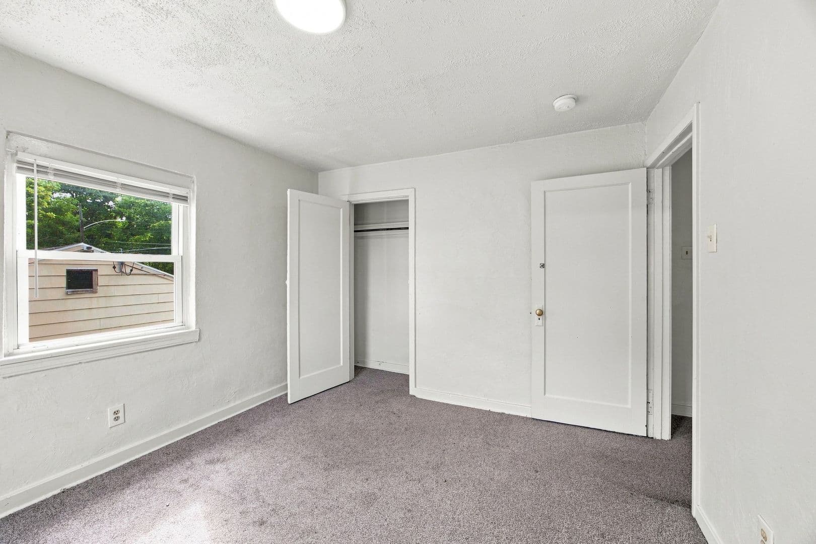 Mckeesport Apartment: 2937-2939 Freeland St