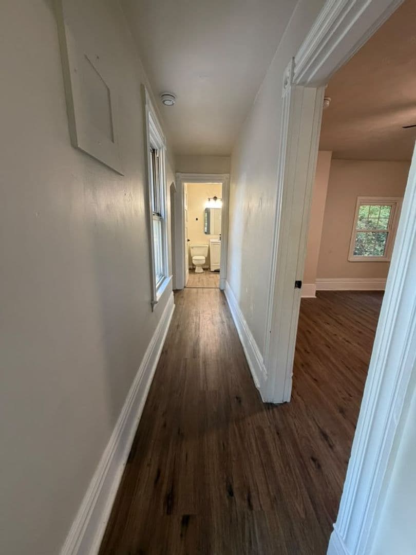 Turtle Creek House: 1607 Lynn Ave