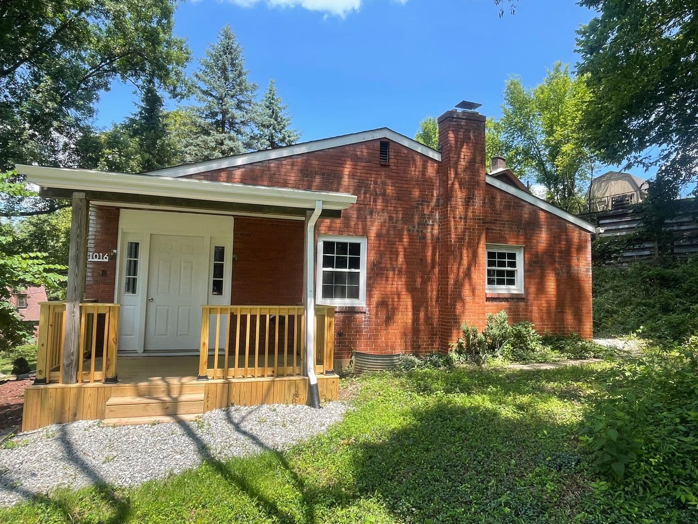Pittsburgh House: 1016 Weber Street