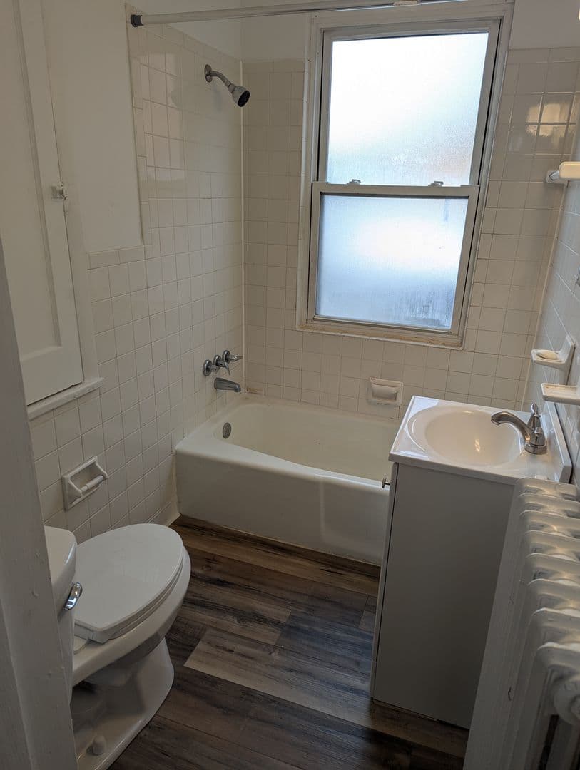 Pittsburgh Apartment: 531 Halsey Ave.