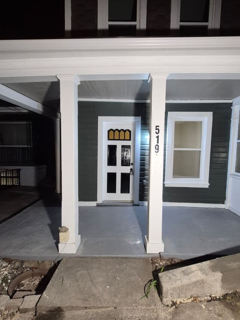 Pittsburgh House: 519 Kilbourne St