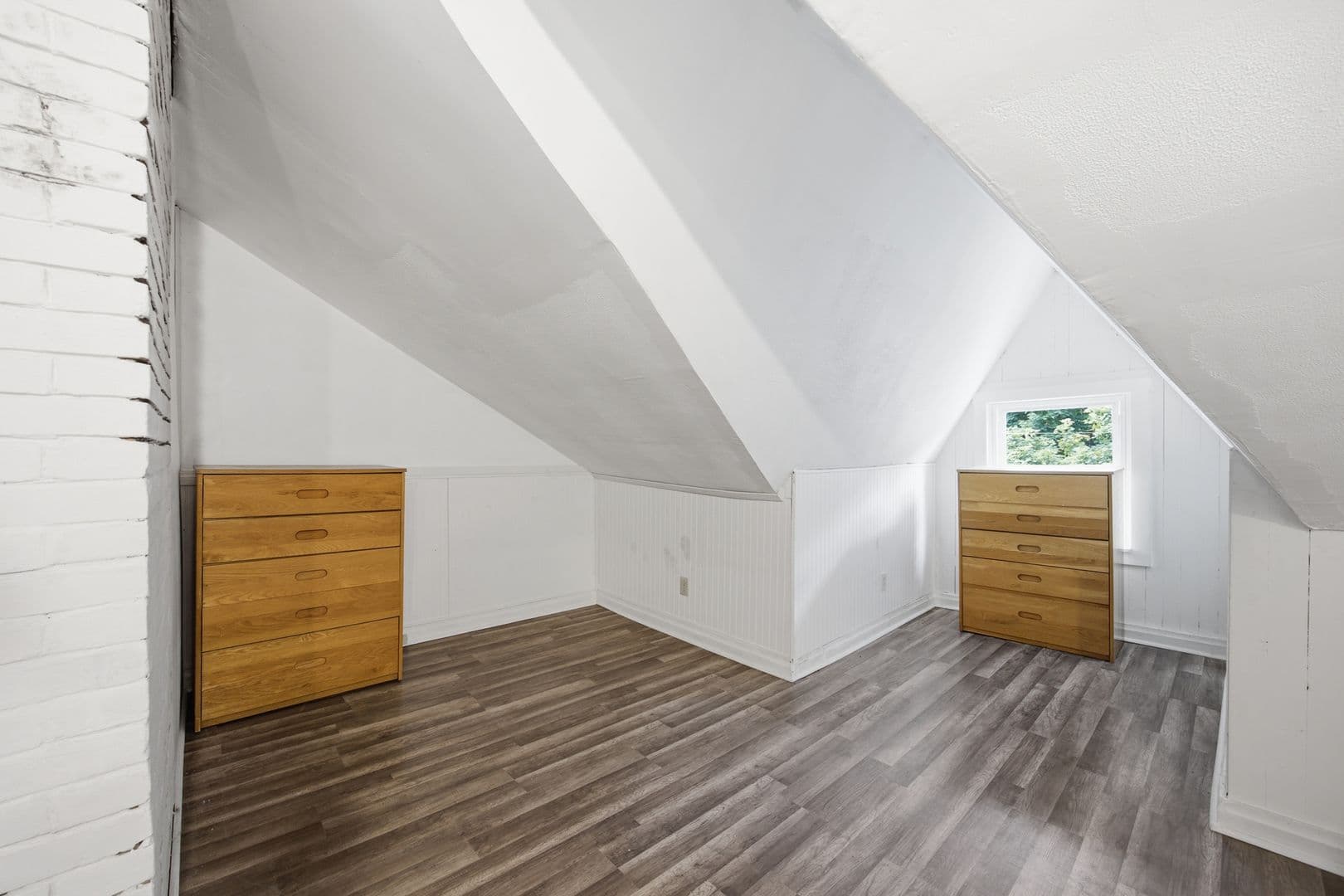 Pittsburgh Apartment: 2822 Salisbury Street